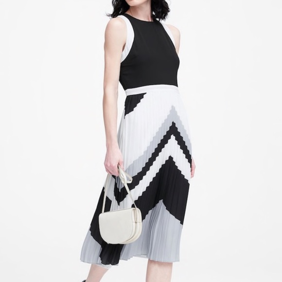 NWOT Banana Republic party dress - Picture 1 of 5